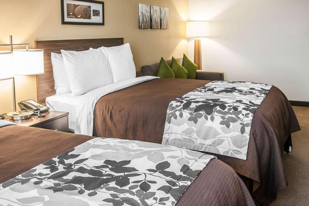 Sleep Inn & Suites Девилс-Лейк Номер фото