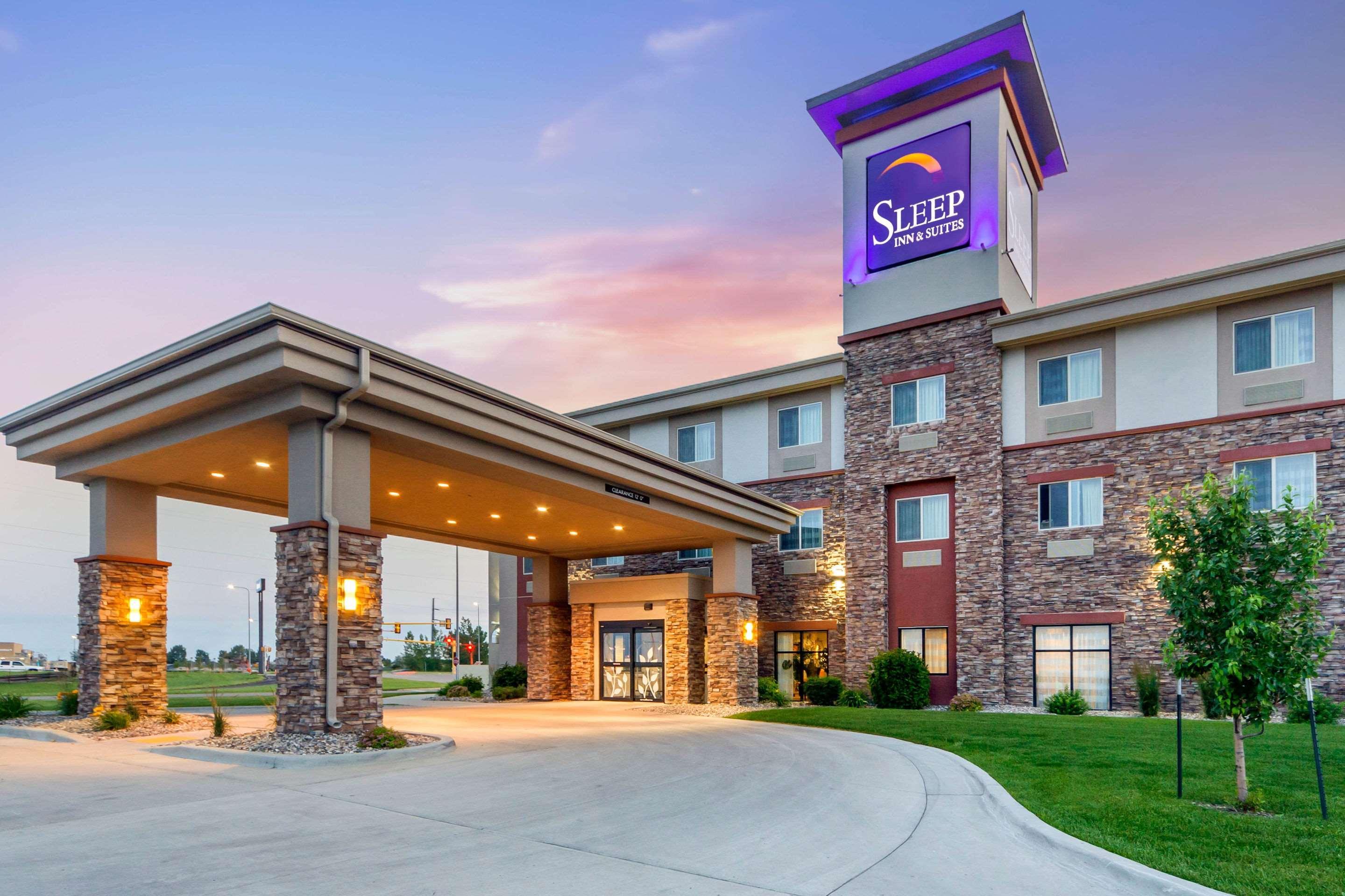 Sleep Inn & Suites Девилс-Лейк Экстерьер фото