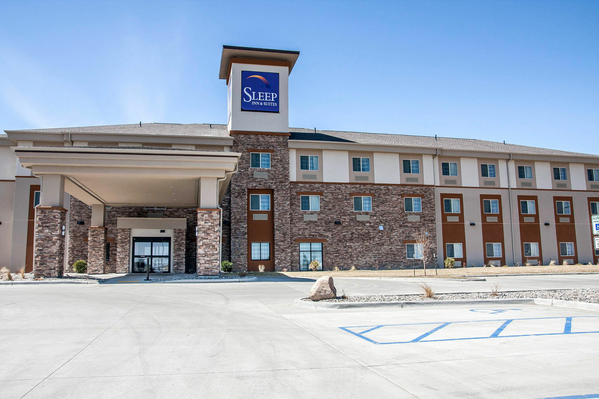 Sleep Inn & Suites Девилс-Лейк Экстерьер фото